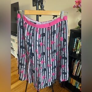 ALFANI SHORT PLEATED 100% SILK Pink and Black Floral A-Line Skirt Zipper Size 6P